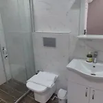 Koepruebasi Aile Apartment *