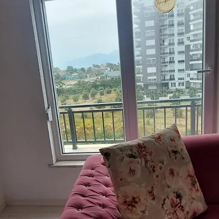 Koepruebasi Aile Apartment