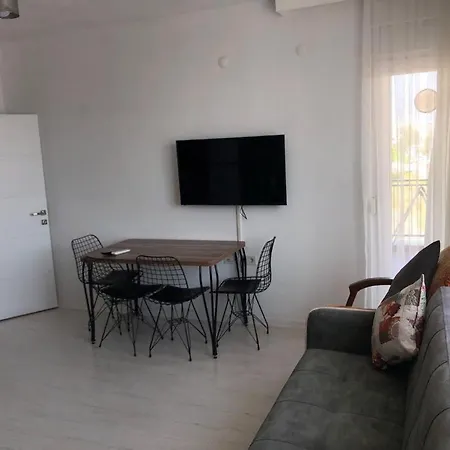 Köprübaşi Aıle *