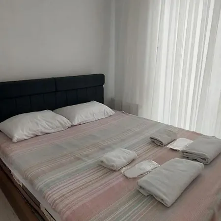 Koepruebasi Aile Apartament *