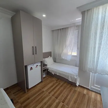 Apartament Koepruebasi Aile *
