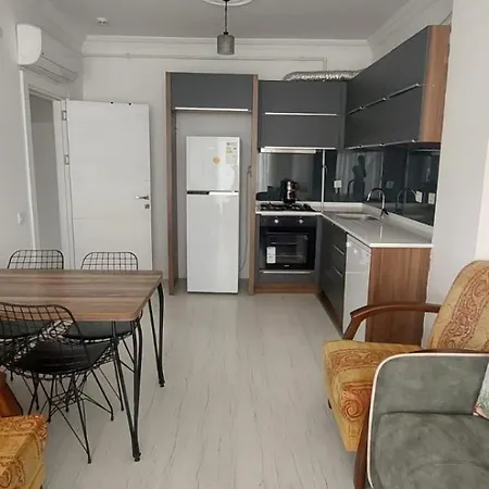 Apartman Koepruebasi Aile Antalya