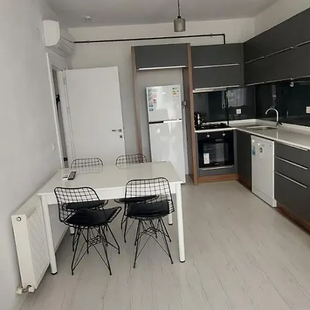 Koepruebasi Aile Appartement Antalya
