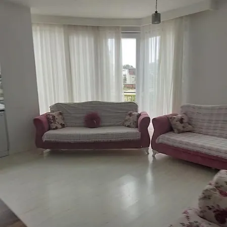 Koepruebasi Aile Appartement Antalya