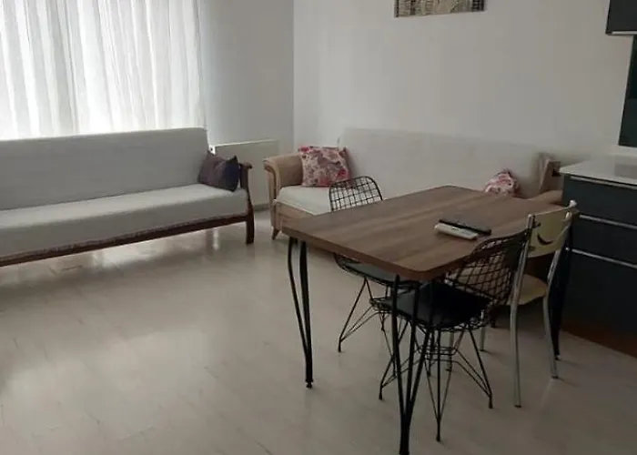 Koepruebasi Aile דירה אנטליה